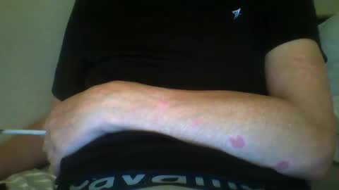 Hooper39 online show from 12-25-24, 01:42