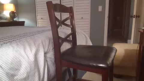 Snapshot of hooshung_mvers8 chatting on 10-25-25, 12:29 hooshung_mvers8 online show from 10-25-25, 12:29