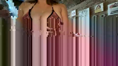 Lady online show from 09-15-25, 05:24
