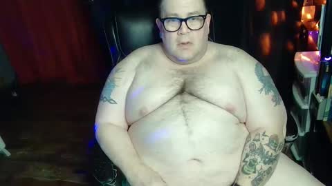 Snapshot of hoosierdaddyxl chatting on 12-27-24, 05:09 Sir online show from 12-27-24, 05:09