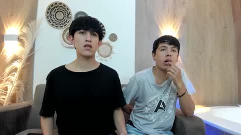 Snapshot of hoot_booys_ chatting on 11-22-25, 07:57 hoot_booys_ online show from 11-22-25, 07:57