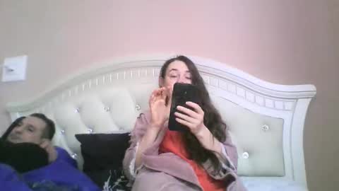 hootloove69 online show from 12-21-25, 08:32