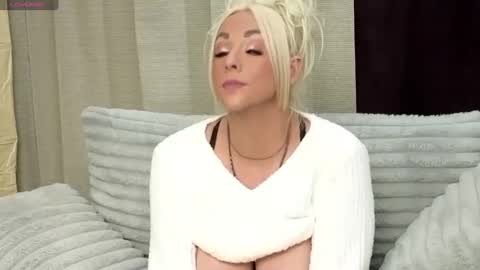 Hope Daylee online show from 10-06-25, 09:12