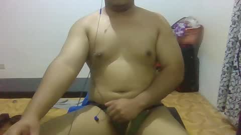 Snapshot of hopefulcub chatting on 12-17-24, 01:05 hopefulcub online show from 12-17-24, 01:05