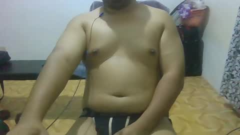 Snapshot of hopefulcub chatting on 12-21-24, 02:47 hopefulcub online show from 12-21-24, 02:47