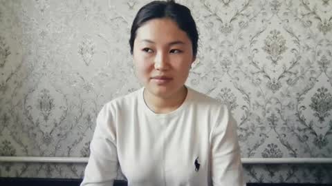 Snapshot of hopeherwehe chatting on 03-25-26, 12:55 Hana Kim online show from 03-25-26, 12:55