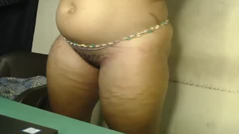 Snapshot of horny4bum chatting on 02-04-25, 04:18 horny4bum online show from 02-04-25, 04:18