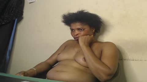 Snapshot of horny4bum chatting on 02-08-25, 03:00 horny4bum online show from 02-08-25, 03:00