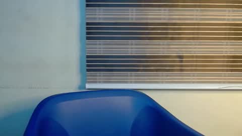 Snapshot of horny4bum chatting on 02-26-25, 07:42 horny4bum online show from 02-26-25, 07:42