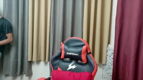 ROGER online show from 11-14-25, 07:01