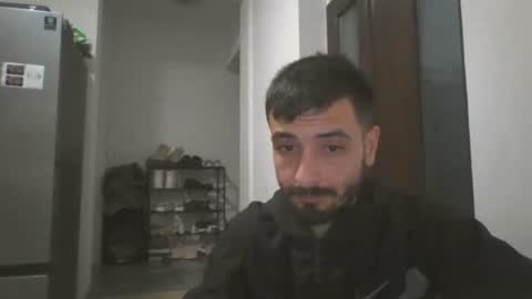 horny_couple9600 online show from 10-28-25, 10:45