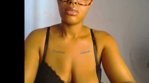 Snapshot of horny_ebonygirl_ chatting on 02-06-26, 01:58 horny_ebonygirl_ online show from 02-06-26, 01:58