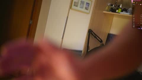 Snapshot of horny_goats chatting on 11-20-25, 12:49 Extaz Athrey Howard online show from 11-20-25, 12:49