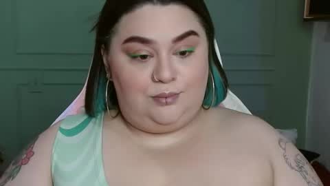 Snapshot of horny_neighbors_ chatting on 12-28-24, 05:55 onlyTiffany I broke up with frank 10 days ago online show from 12-28-24, 05:55