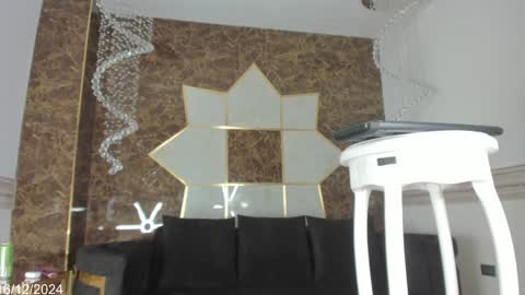 Snapshot of horny_samanthats chatting on 12-16-24, 09:09 SaManTa online show from 12-16-24, 09:09