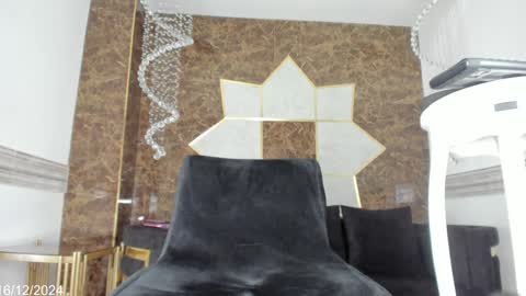 Snapshot of horny_samanthats chatting on 12-17-24, 12:56 SaManTa online show from 12-17-24, 12:56