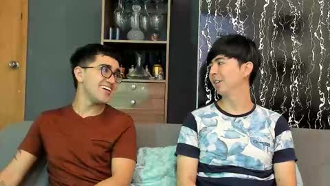 Alex and Camilo online show from 01-18-26, 03:38