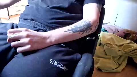 hornyandopenminded online show from 10-30-25, 01:34