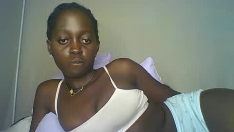 Bella online show from 10-29-25, 02:19