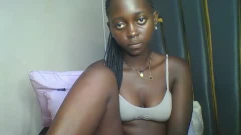 Bella online show from 11-30-25, 09:24