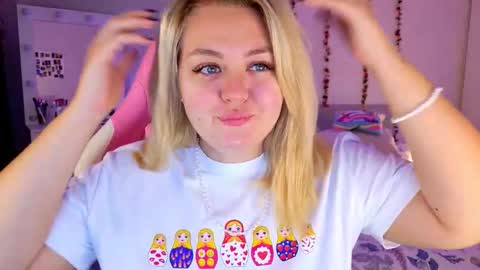 Snapshot of hornycakee chatting on 10-08-25, 09:40 HornyCakee online show from 10-08-25, 09:40