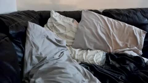 Snapshot of hornycoupleuk666 chatting on 02-07-25, 11:24 hornycoupleuk666 online show from 02-07-25, 11:24