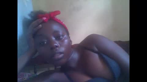 Snapshot of hornygal001 chatting on 12-17-24, 10:12 hornygal001 online show from 12-17-24, 10:12