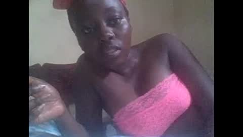 Snapshot of hornygal001 chatting on 12-24-24, 11:17 hornygal001 online show from 12-24-24, 11:17