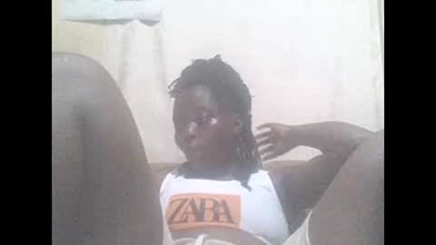 Snapshot of hornygal001 chatting on 11-04-25, 03:22 hornygal001 online show from 11-04-25, 03:22