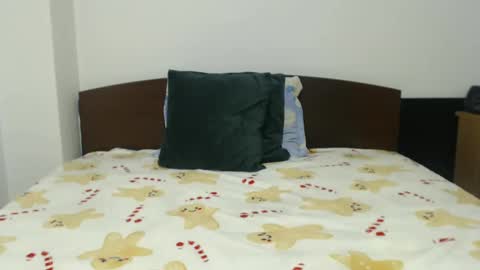 AshlineKatte online show from 12-20-24, 11:37