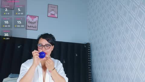 Natasha  online show from 01-12-26, 04:12