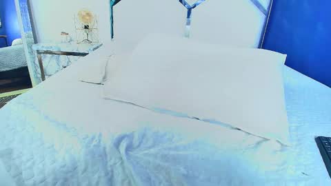 Snapshot of hornylittledaughter chatting on 01-23-25, 02:12 Ambar online show from 01-23-25, 02:12