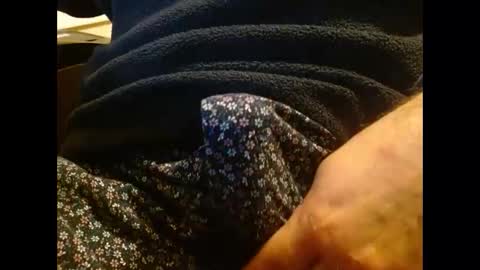 hornypilotguy online show from 11-29-25, 09:45