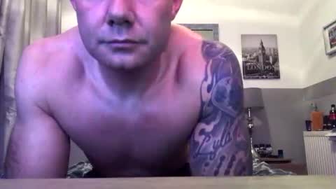 Snapshot of hornyscally1997 chatting on 10-27-25, 10:14 hornyscally1997 online show from 10-27-25, 10:14