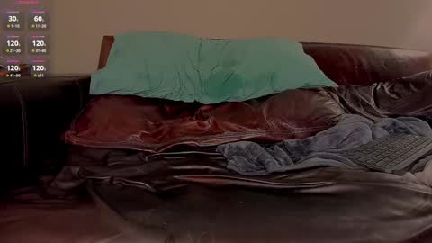 hornyupstate online show from 01-04-25, 07:44