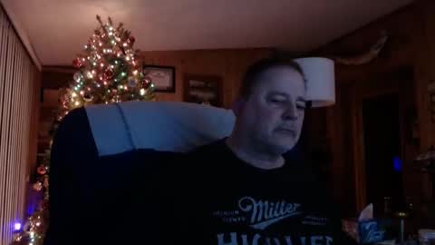 Snapshot of horsebigballs chatting on 01-20-25, 03:37 horsebigballs online show from 01-20-25, 03:37