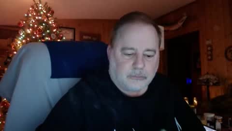 Snapshot of horsebigballs chatting on 01-30-25, 04:16 horsebigballs online show from 01-30-25, 04:16