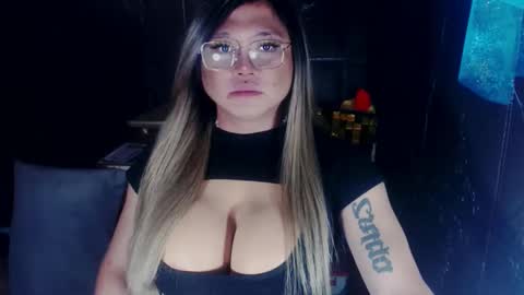 Snapshot of hosersecockselfsucker chatting on 02-27-25, 03:47 YOUR MAJESTY LUCY PEARL online show from 02-27-25, 03:47