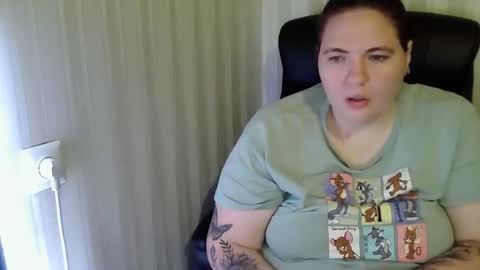 hot2panthers online show from 11-19-25, 05:35