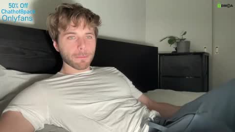 Snapshot of hot8pack01 chatting on 02-05-25, 08:46 Edward aka Wolf online show from 02-05-25, 08:46