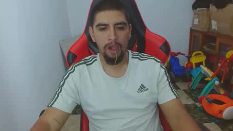 Snapshot of hot__husbands chatting on 11-13-25, 01:04 hot__husbands online show from 11-13-25, 01:04