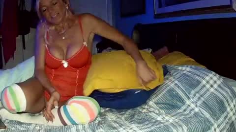 anytime-angel online show from 09-29-25, 08:52