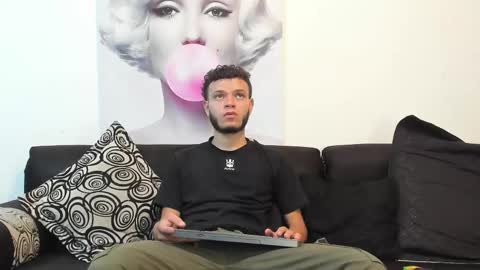 Snapshot of hot_bad_boy69 chatting on 10-14-25, 09:04 hot bad boy69 online show from 10-14-25, 09:04