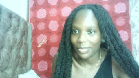 Millie online show from 10-08-25, 09:23