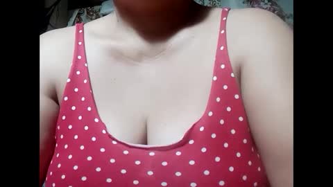 Snapshot of hot_boobs21 chatting on 12-05-24, 08:55 hot_boobs21 online show from 12-05-24, 08:55