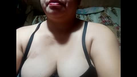 Snapshot of hot_boobs21 chatting on 12-06-24, 09:13 hot_boobs21 online show from 12-06-24, 09:13