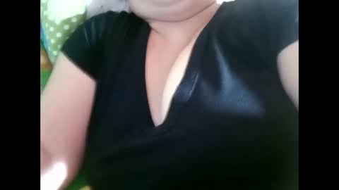 Snapshot of hot_boobs21 chatting on 12-29-24, 12:30 hot_boobs21 online show from 12-29-24, 12:30