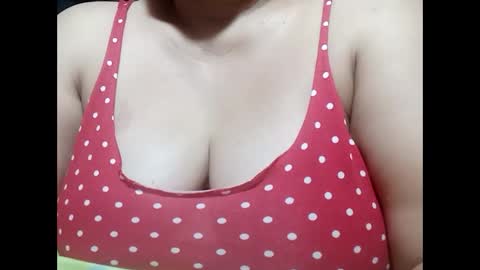 Snapshot of hot_boobs21 chatting on 03-10-25, 12:15 hot_boobs21 online show from 03-10-25, 12:15