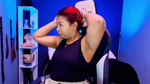 Snapshot of hot_chocolate_4u chatting on 09-24-25, 12:08 hot chocolate 4u online show from 09-24-25, 12:08
