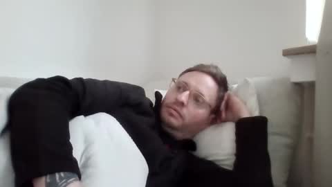 hot_chris1989 online show from 02-10-26, 04:11